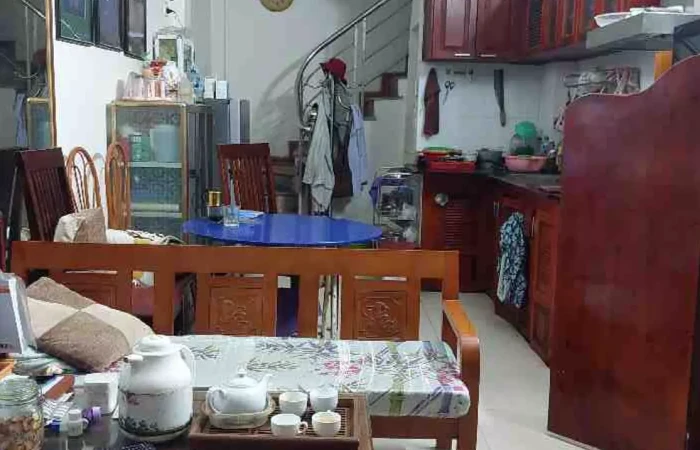 ban-nha-ngoc-khanh-34-m2-mt-4-m-4-tang-gia-chi-75-ty