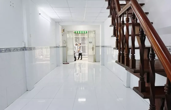 ngang-305-x14-m-tan-vinh-q4-chi-3-ty-2-tam