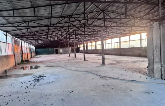 xuong-da-phuc-van-giang-dt2800m2-mt40m-oto-kd-37-ty-hung-yen