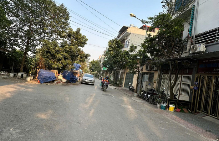 70m-phan-lo-lien-ke-van-phuc-ha-dong-hon-9-ty