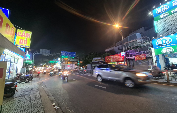 ban-nha-so-1974e-bach-dang-p2-tan-binh
