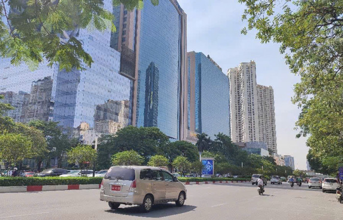 ban-nha-tran-duy-hung-o-to-vao-nha-50m2-195-ty