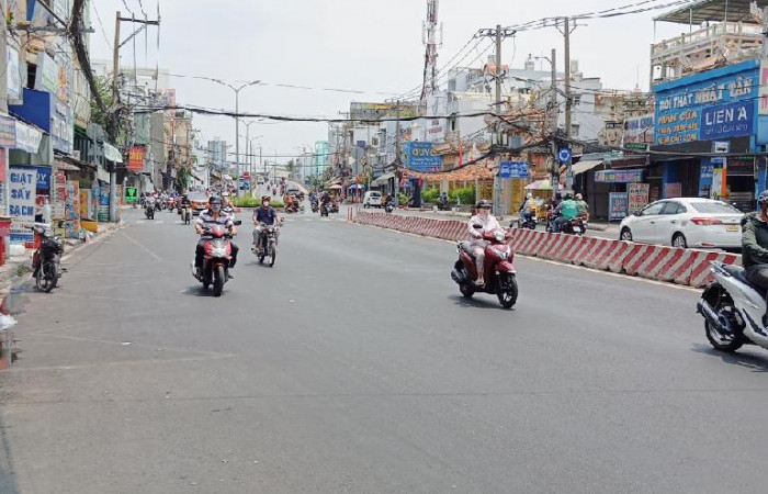 mat-tien-lien-tinh-5-kinh-doanh-6x15-chi-25-ty