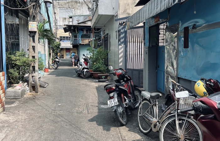 nha-hem-690-nguyen-duy-4x20-chi-9-ty